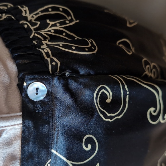 Laura Scott Floral Slip Skirt - Picture 2 of 5